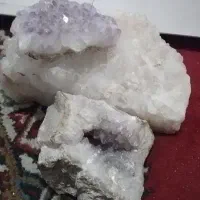 سنگ آمیتیست