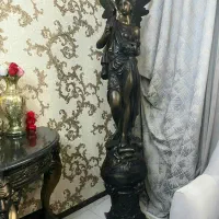 مجسمه انگور به دست قلع وسرب