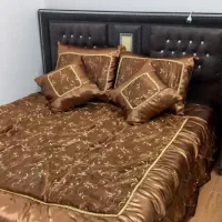 روتختی دونفره به همراه ۲ بالشت و ۲ کوسن