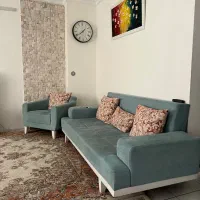 مبل راحتی - تخت شو ( بسیار تمیز )