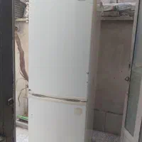 یخچال پایین فریزر بالا ساده