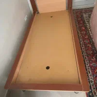 تخت یک نفره با تشک (( ۲ عدد ))
