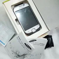 گوشی سامسونگ تمیز