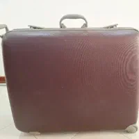 چمدون مسافرتی