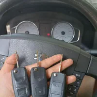 کلید سازی شبانه روزی  ساخت سوییچ کد دار ریموت|خدمات پیشه و مهارت|تهران, امام حسین|دیوار