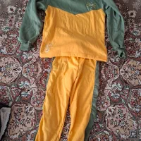 دو جفت کفش نو سایز ۴۵ و۳۷ ولباس زمستانی نو وکاپشن|کیف، کفش، کمربند|ایوان, |دیوار