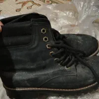 بوت|کیف، کفش، کمربند|شیراز, شیشهگری|دیوار