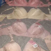 لباس زیر بصورت عمده