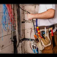 برقکاری و راه اندازی موتور تکفازوسه فاز