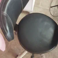 تخت و صندلی