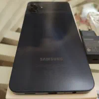 گوشی سامسونگ A06 با حافظه 128درحدنونونو