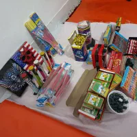 فروش ترقه مجاز