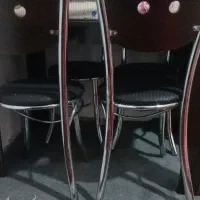 میزصندلی وکمد