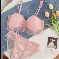 لباس زیر زنانه