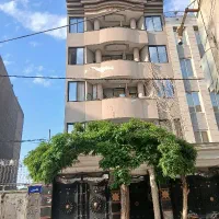 واحد ۱۰۱متری ۲خواب خیام سنددار