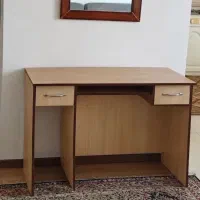 میز تحریر و اداری