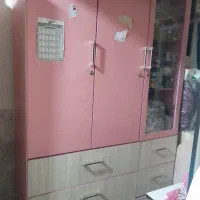 کمد صورتی