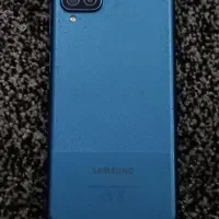 گوشی سالم خوب ازش نگهداری شده وتمیزه