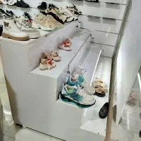 ویترین مغازه