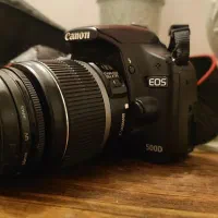 دوربین کانن دی 500