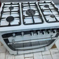 اجاق گاز فردار فرش ۶ متری سالم بخاری و صندلی سالم|حراج|قم, ولیعصر|دیوار