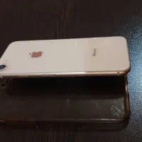 گوشی آیفون ۸ ۶۴ گیگ|موبایل|مشهد, سناباد|دیوار