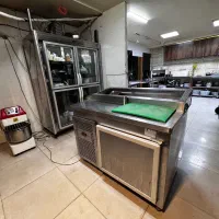یخچال تاپینگ،برگرزن، اسلایسر،یخچال دودرب،میز استیل|کافی‌شاپ و رستوران|قم, زنبیل آباد|دیوار