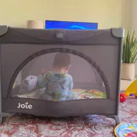تخت پارک جویی joie
