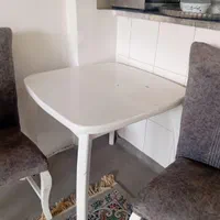 میز نهار خوری