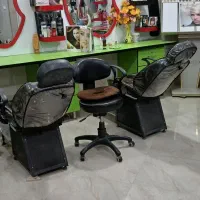 فروش تجهیزات آرایشگاهی در حد نو