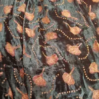 لباس مخمل ابریشمی