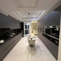 ۲۵۰ متر ۴ خواب  غرق در نور