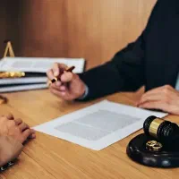 وکیل خانوادگی وکیل