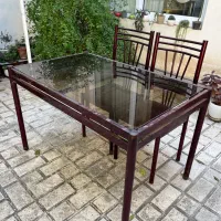 میز و صندلی فلزی محکم