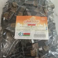 شکلات کنار قهوه شالی شل