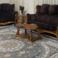 مبل ۷ نفره به همراه میز وسط