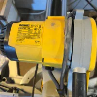 فارسی بر کشویی دیوالت