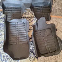 کفپوش ۲۰۷ کم استفاده شده و زنجیر چرخ تیبا