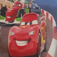 فرش ۶ متری طرح مکویین