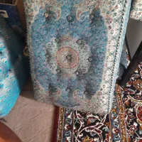 مقداری لوازم خانه|فرش|قم, شاه احمد قاسم|دیوار