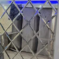 تعدادی آینه دیواری