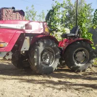 تراکتور گلدونی