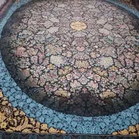 یک تخته فرش 700شانه تراکم 2250زمینه8رنگ سورمه آی