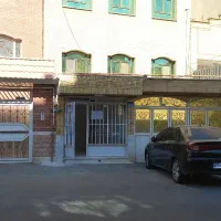 اجاره مغازه در20متری حائری برای میوه فروشی و بنگاه|اجارهٔ مغازه و غرفه|قم, چهار امامزاده|دیوار