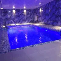ویلا-دوخوابه-استخردار