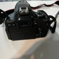 دوربین کنون