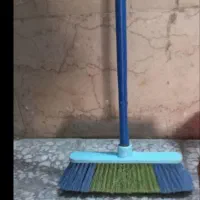 نظافتچی آقا هستم نظافت تضمینی برای منزل و ساختمان
