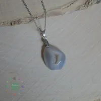 گردنبند سنگ عقیق اصل ژئود دار به همراه زنجیر