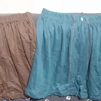 لباس زیر مردانه|لباس|رشت, توشیبا|دیوار