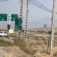 زمین سندار۸۰۰متری بر جاده جلفا